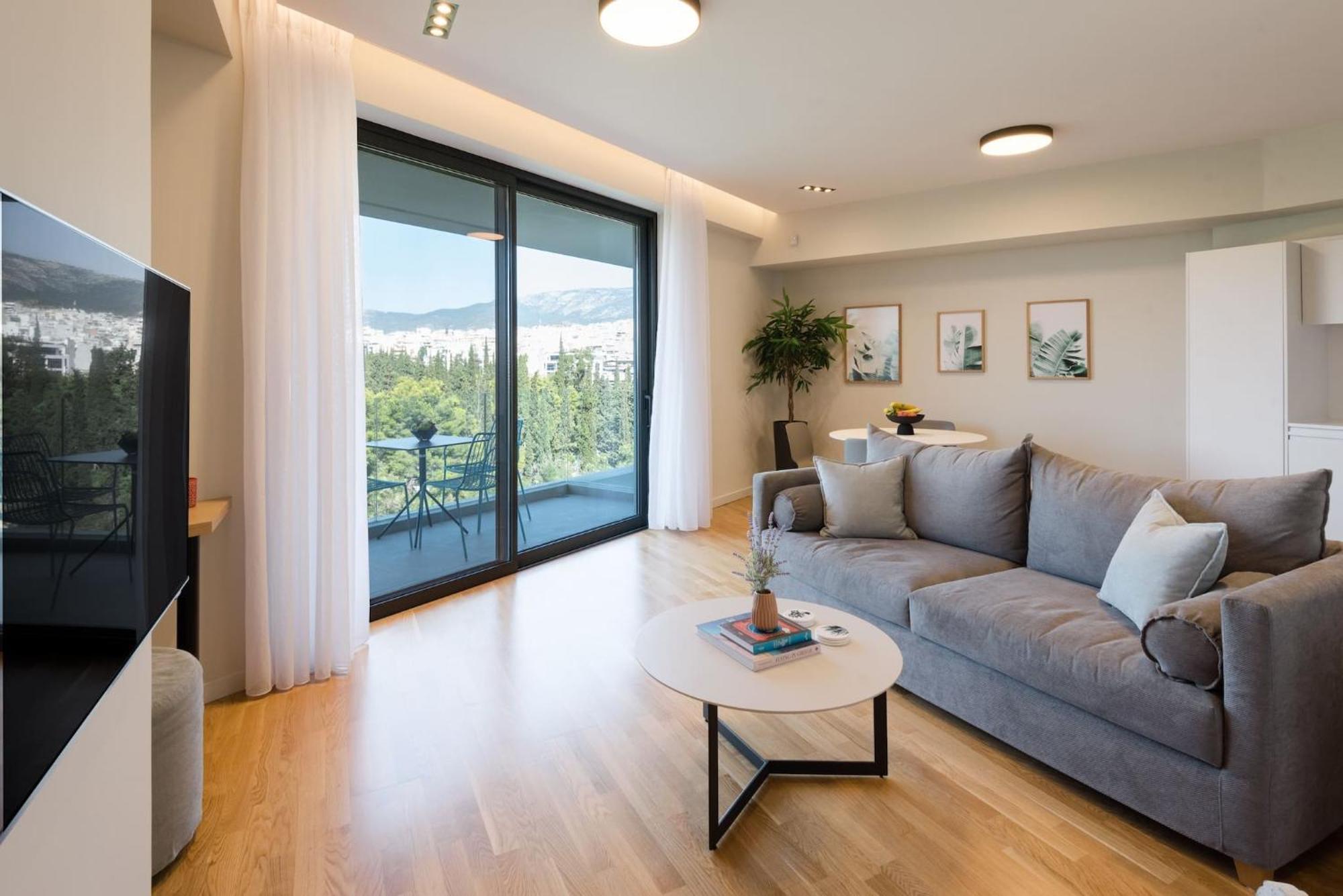 Urban Apt With Stunning Acropolis View & Roofdeck Atina Dış mekan fotoğraf